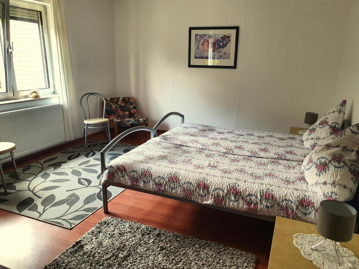 Ferienwohnung Am Rauenhuebel Völklingen Exteriér fotografie