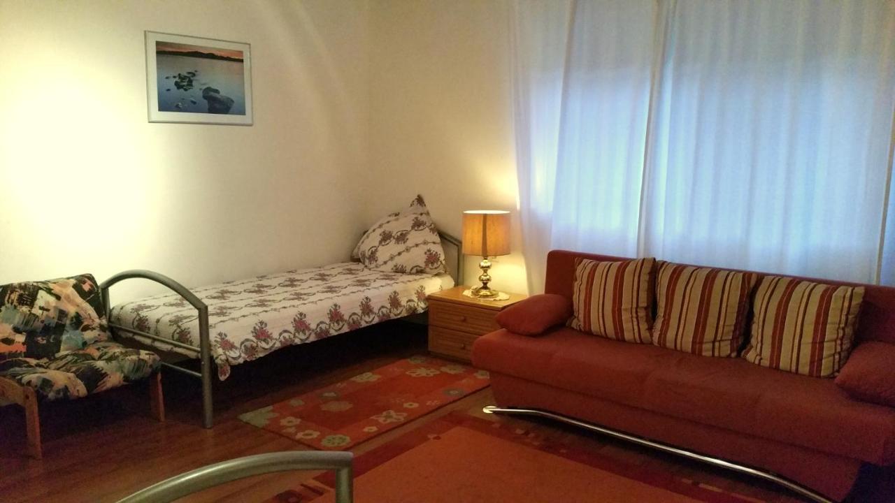 Ferienwohnung Am Rauenhuebel Völklingen Exteriér fotografie